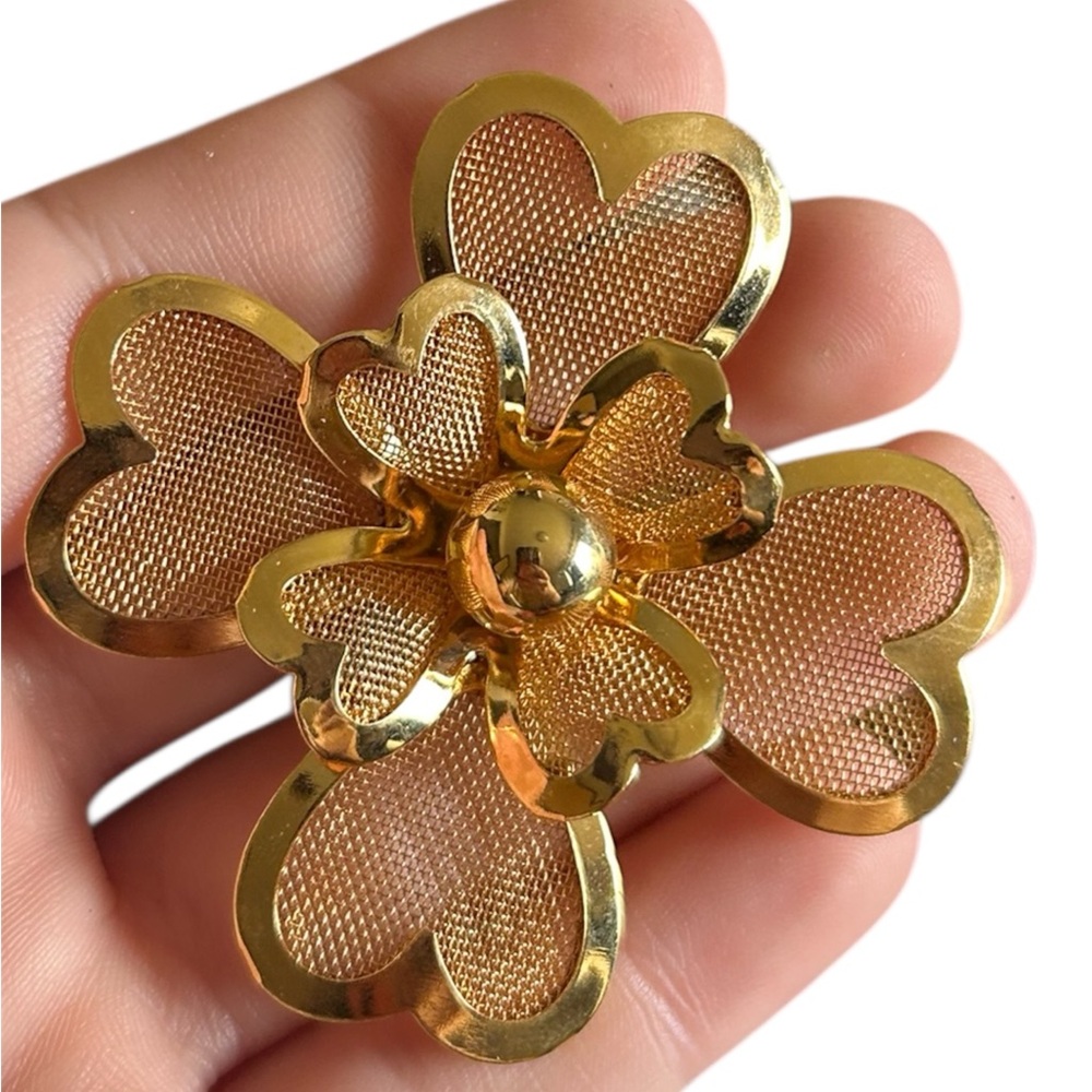 Elegant Vintage Costume Jewelry Timeless Pieces Necklaces Bracelets Brooches Etc - Picture 10 of 11